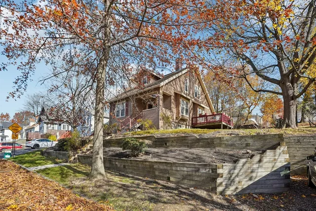 $425,000 | 55 Standish Street, Worcester, MA 01604