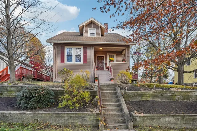 $425,000 | 55 Standish Street, Worcester, MA 01604