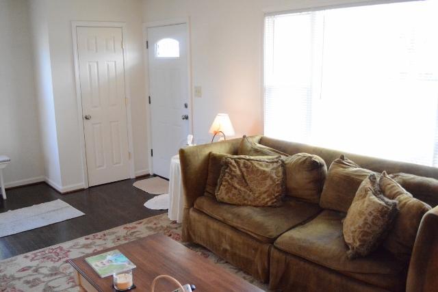 4536 Errington Road Columbus, OH 43227 - Photo 3 of 22 Gallery Image 3