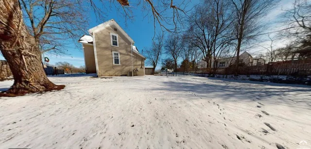 $250,000 | 927 Main Street, Eudora, KS 66025