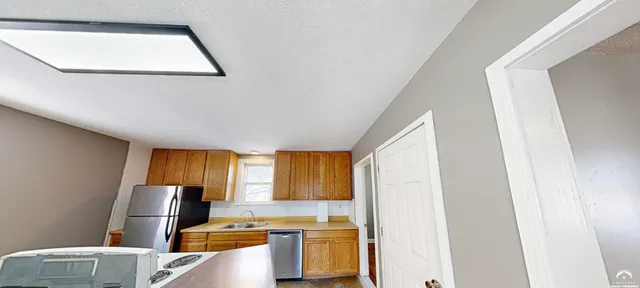 $250,000 | 927 Main Street, Eudora, KS 66025