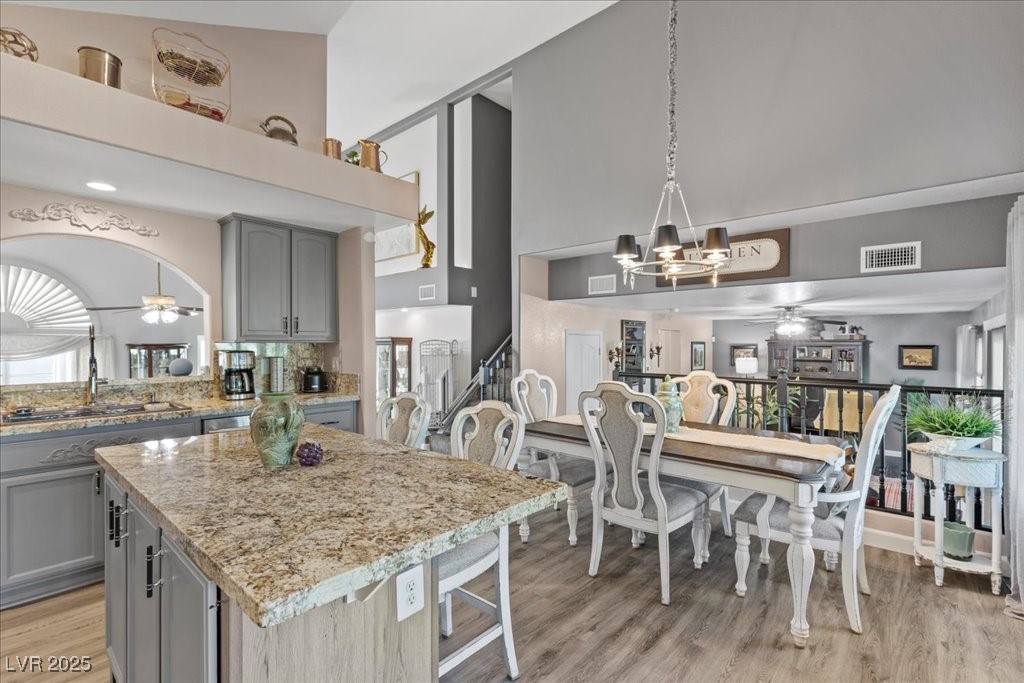 37 Bishopsgate Terrace Henderson, NV 89074 - Photo 6 of 24