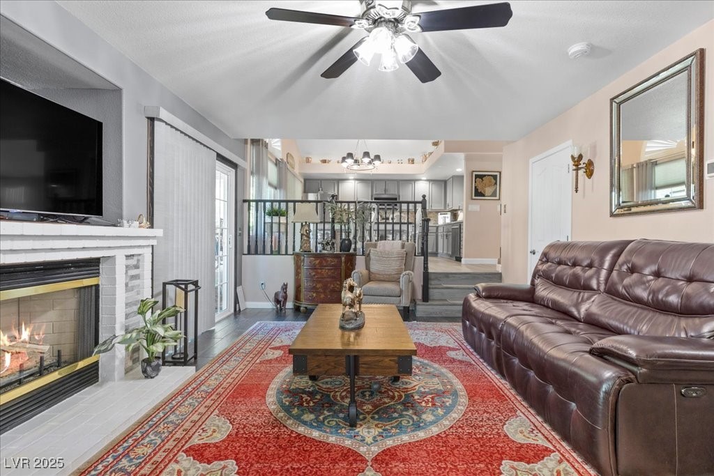 37 Bishopsgate Terrace Henderson, NV 89074 - Photo 9 of 24