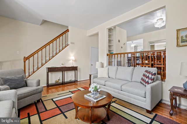 $625,000 | 15 Forest Landing Court, Rockville, MD 20850