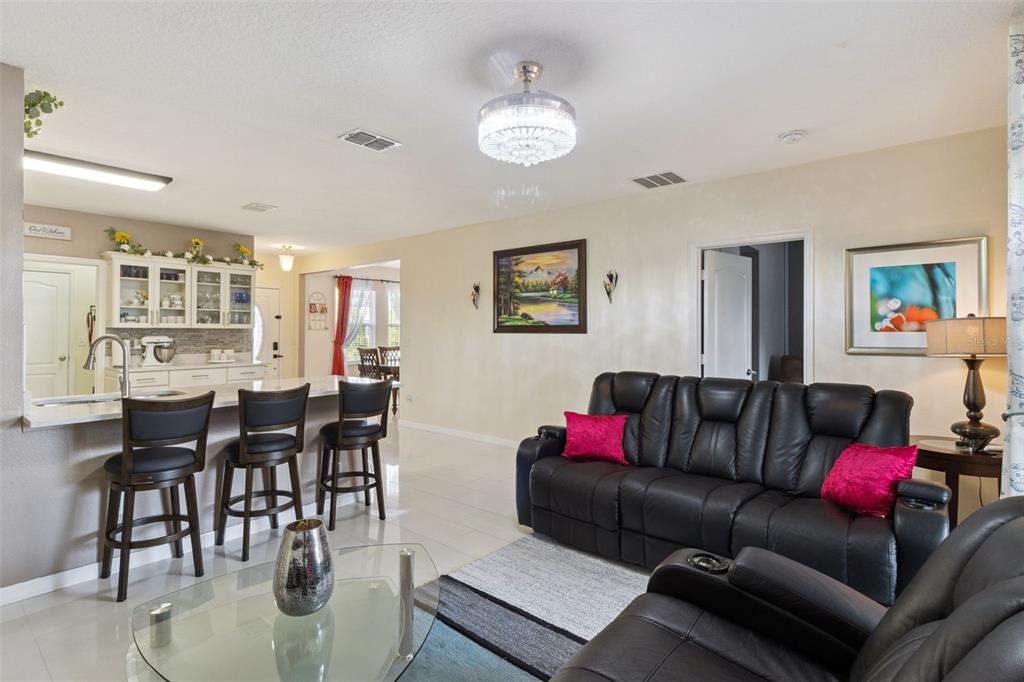 4813 Ashurst Street Kissimmee, FL 34758 - Photo 11 of 25