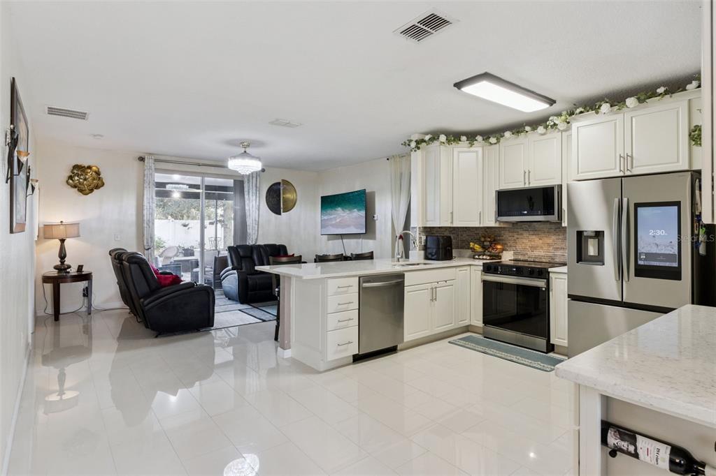 4813 Ashurst Street Kissimmee, FL 34758 - Photo 7 of 25