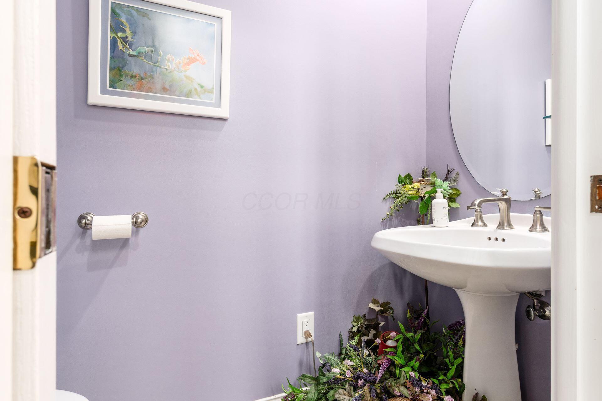 236 Tom Corwin Road Wellston, OH 45692 - Photo 25 of 104 GUEST POWDER ROOM