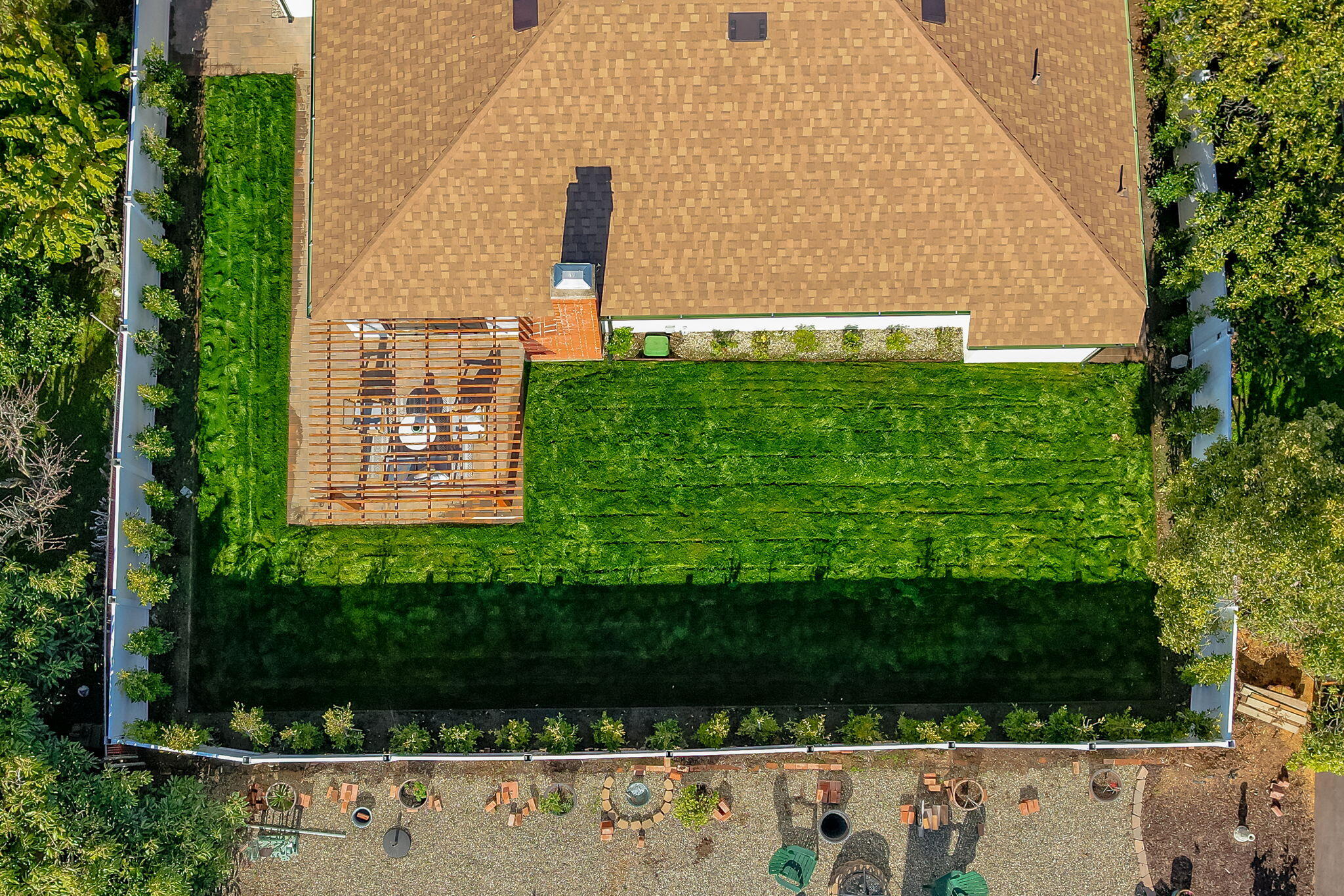 1330 Post Avenue Carpinteria, CA 93013 - Photo 23 of 26 12 - 1330 Post Ave (aerial)