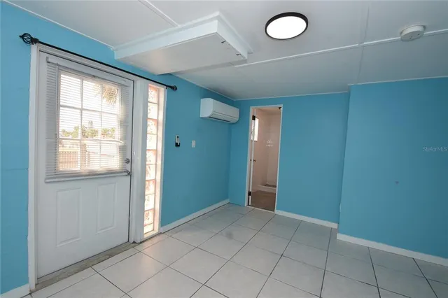 $1,500 | 509 North Central Avenue, Unit A, Flagler Beach, FL 32136