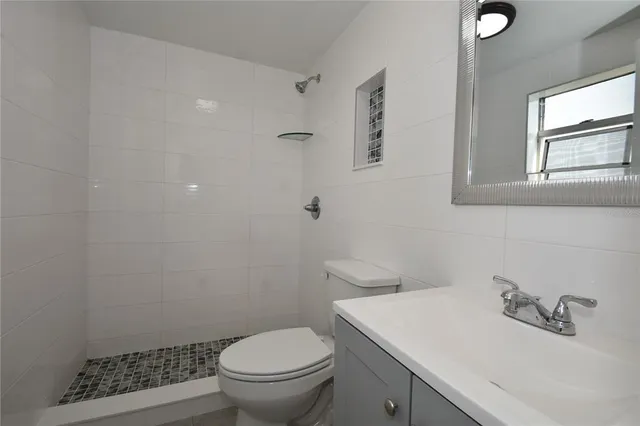 $1,500 | 509 North Central Avenue, Unit A, Flagler Beach, FL 32136