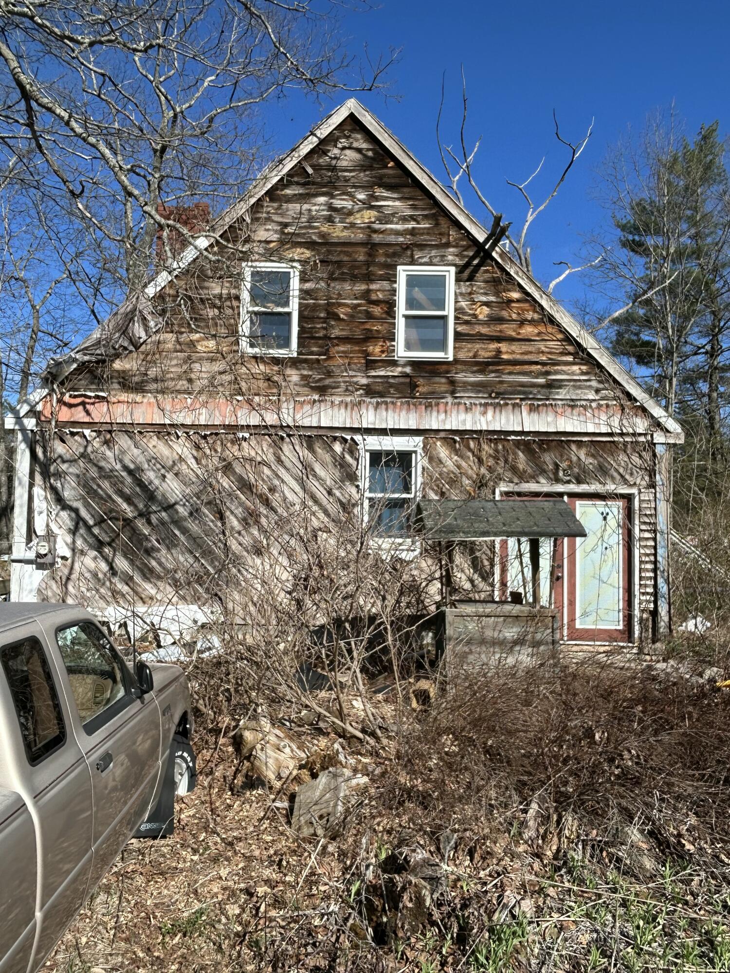 9 Greenleaf Parsons Road Cape Neddick, ME 03902 - Photo 2 of 26 IMG_1543