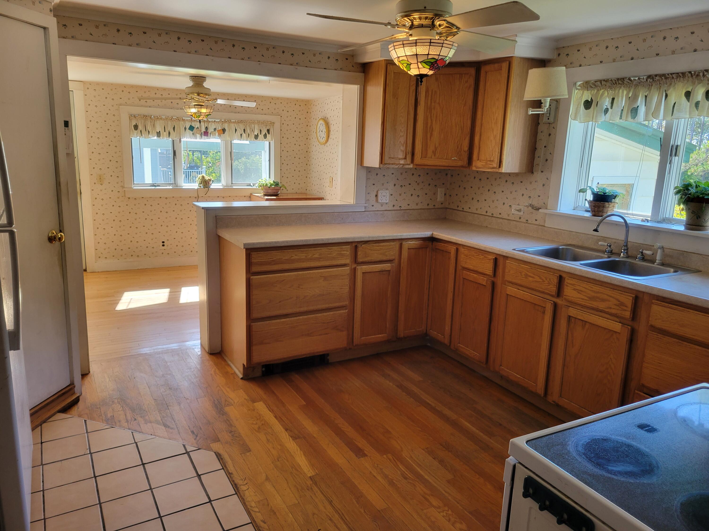 327 Cushman Road Winslow, ME 04901 - Photo 15 of 43 15 Kitchen