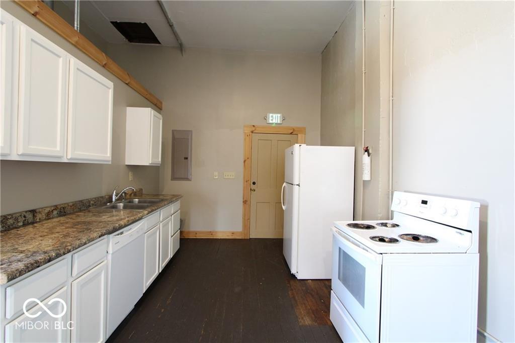 101 South Main Street, Unit C Kirklin, IN 46050 - Photo 6 of 12