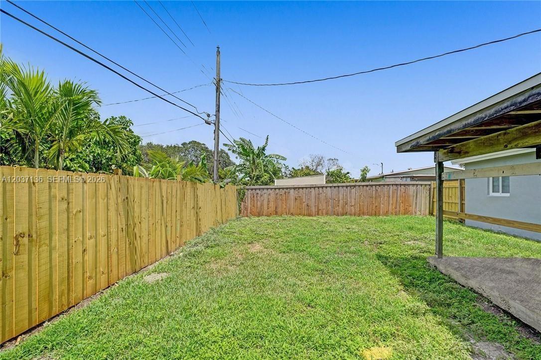 5701 Southwest 37th Street Davie, FL 33314 - Photo 11 of 11
