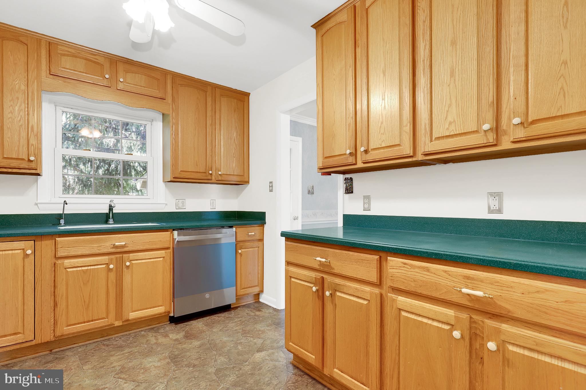 5827 Etzler Road Frederick, MD 21702 - Photo 16 of 65
