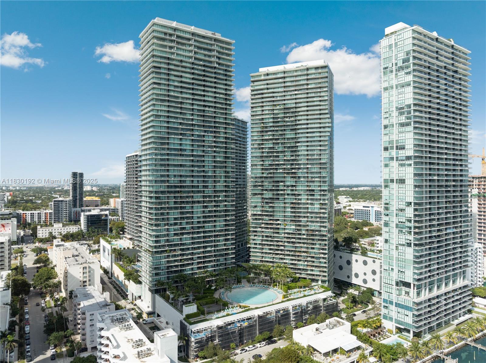 650 Northeast 32nd Street, Unit 802 Miami, FL 33137 - Photo 28 of 33 a front view of a building