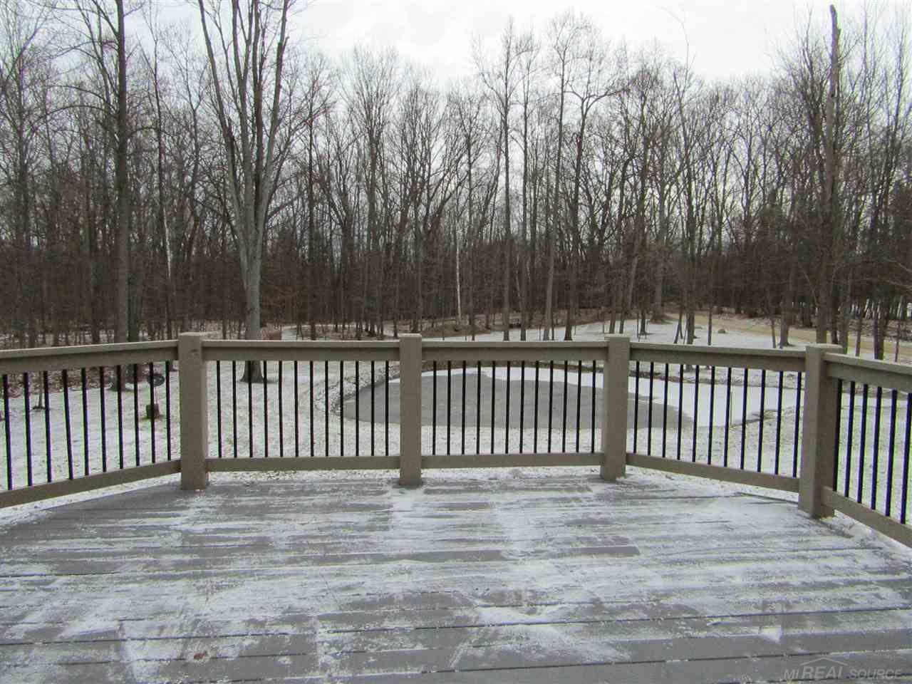508 West Sutton Road Lapeer, MI 48446 - Photo 46 of 71 50007172-45.JPG
