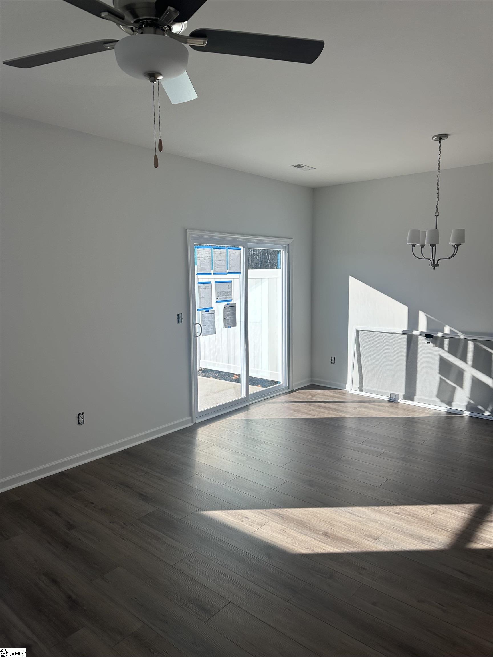 411 Belgrove Way Easley, SC 29640 - Photo 3 of 8