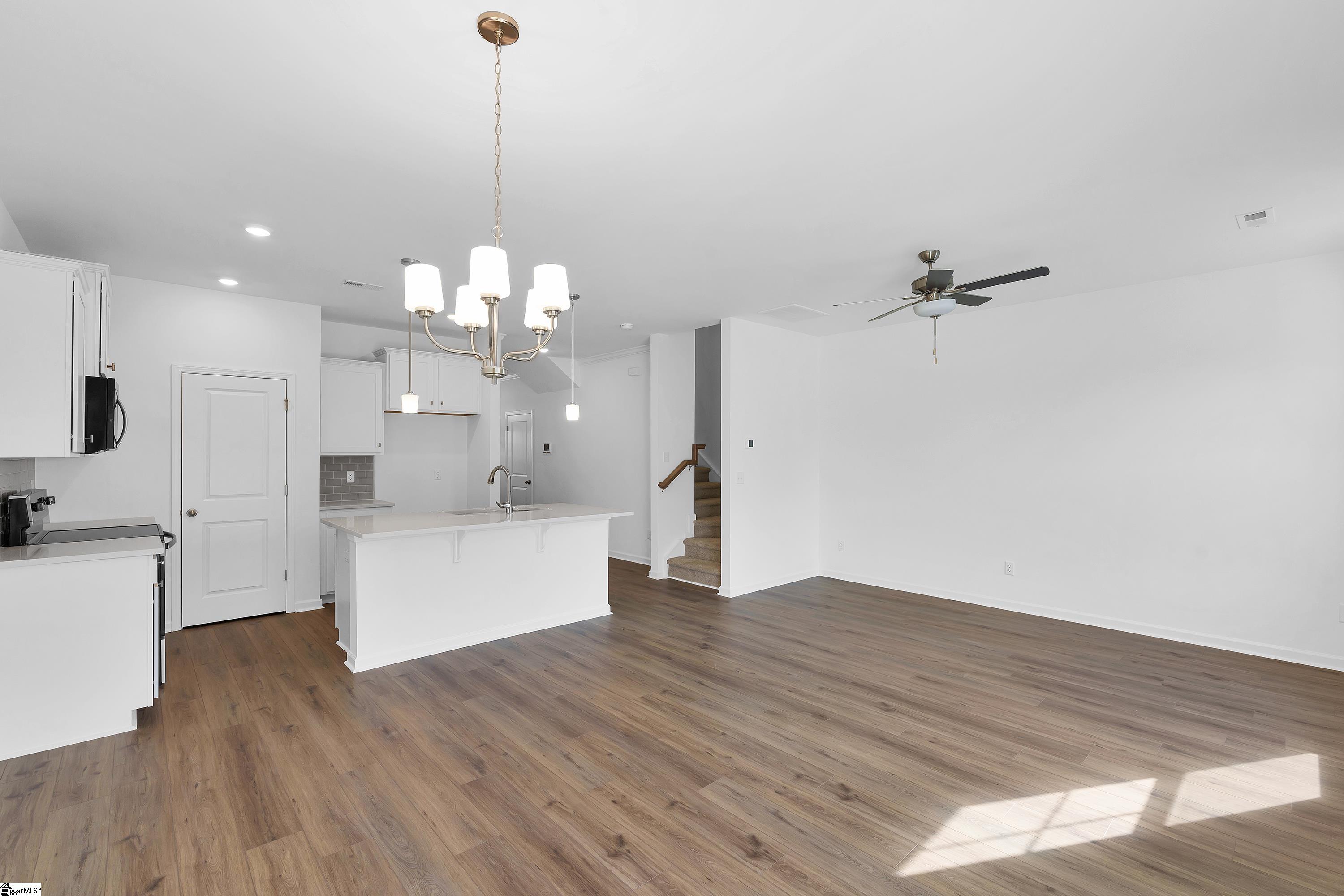 411 Belgrove Way Easley, SC 29640 - Photo 8 of 24