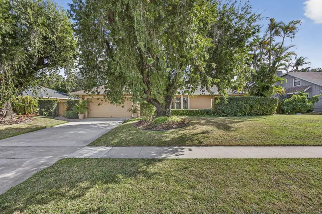 $6,500 | 1776 The 12th Fairway, Wellington, FL 33414