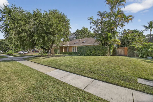 $6,500 | 1776 The 12th Fairway, Wellington, FL 33414