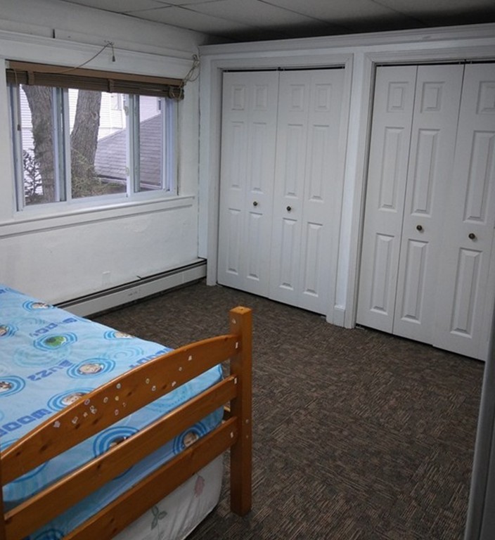 21 Silver Street Springfield, MA 01107 - Photo 9 of 21