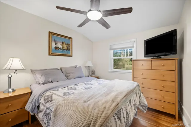 $699,999 | 20 MacArthur Boulevard, Hauppauge, NY 11788