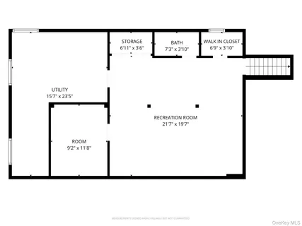 $699,999 | 20 MacArthur Boulevard, Hauppauge, NY 11788