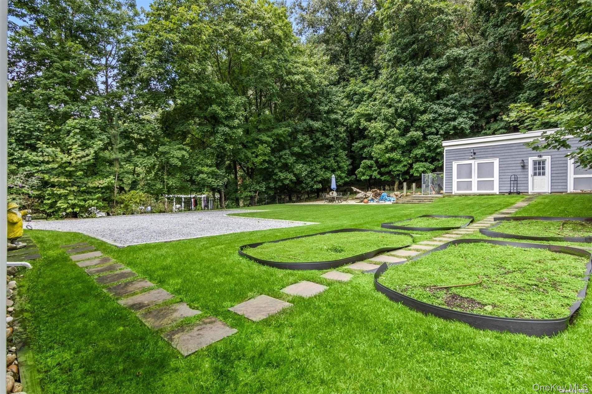 245 Main Street, Unit 1 Cold Spring Harbor, NY 11724 - Photo 24 of 27 Gardens - Welcome to create your own!