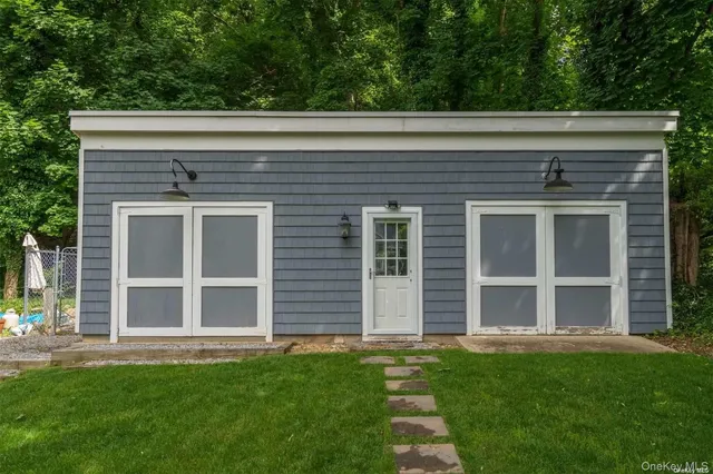 $6,750 | 245 Main Street, Unit 1, Cold Spring Harbor, NY 11724