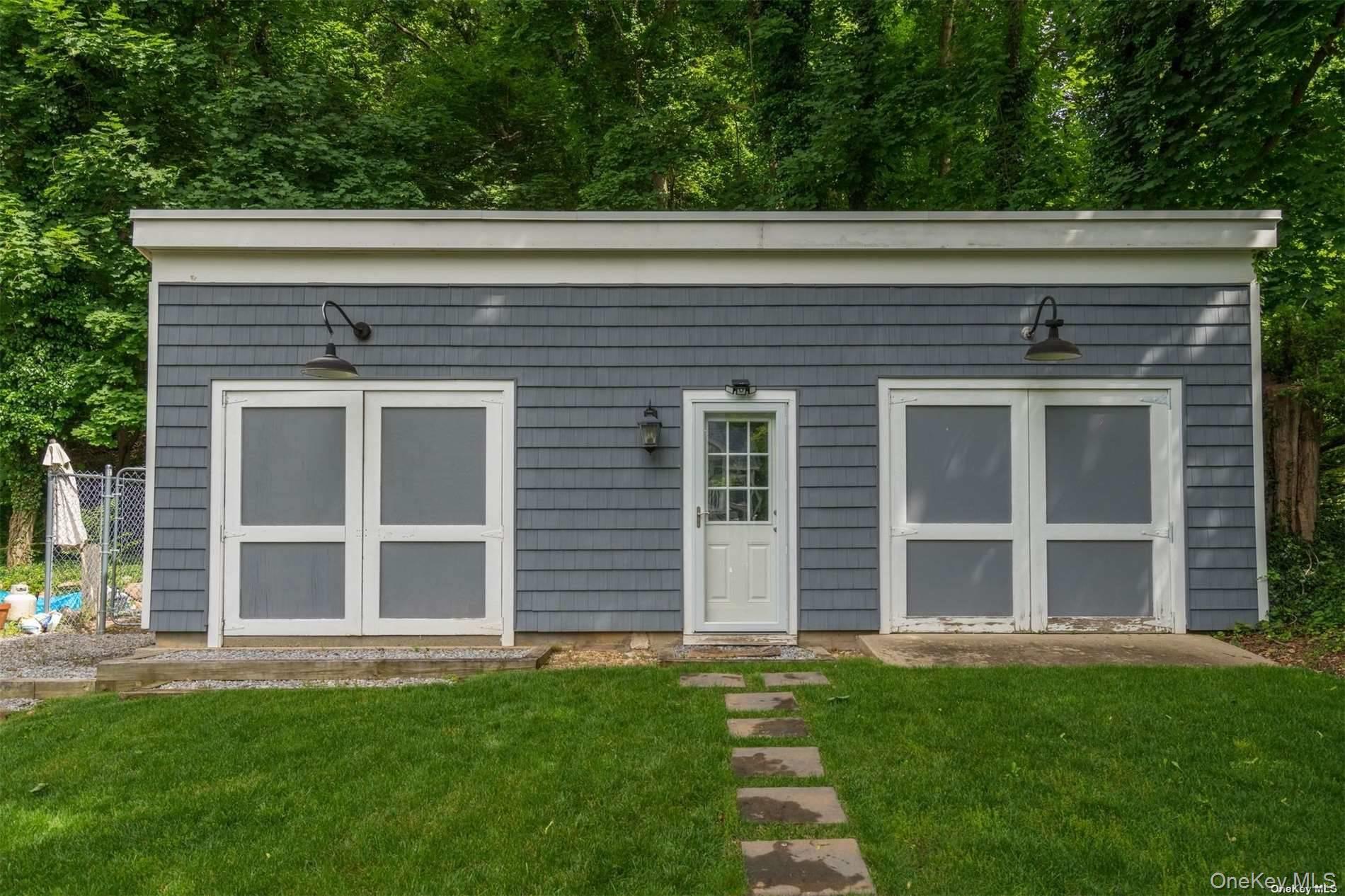 245 Main Street, Unit 1 Cold Spring Harbor, NY 11724 - Photo 25 of 27 Storage/Office/Gym/Creative Space