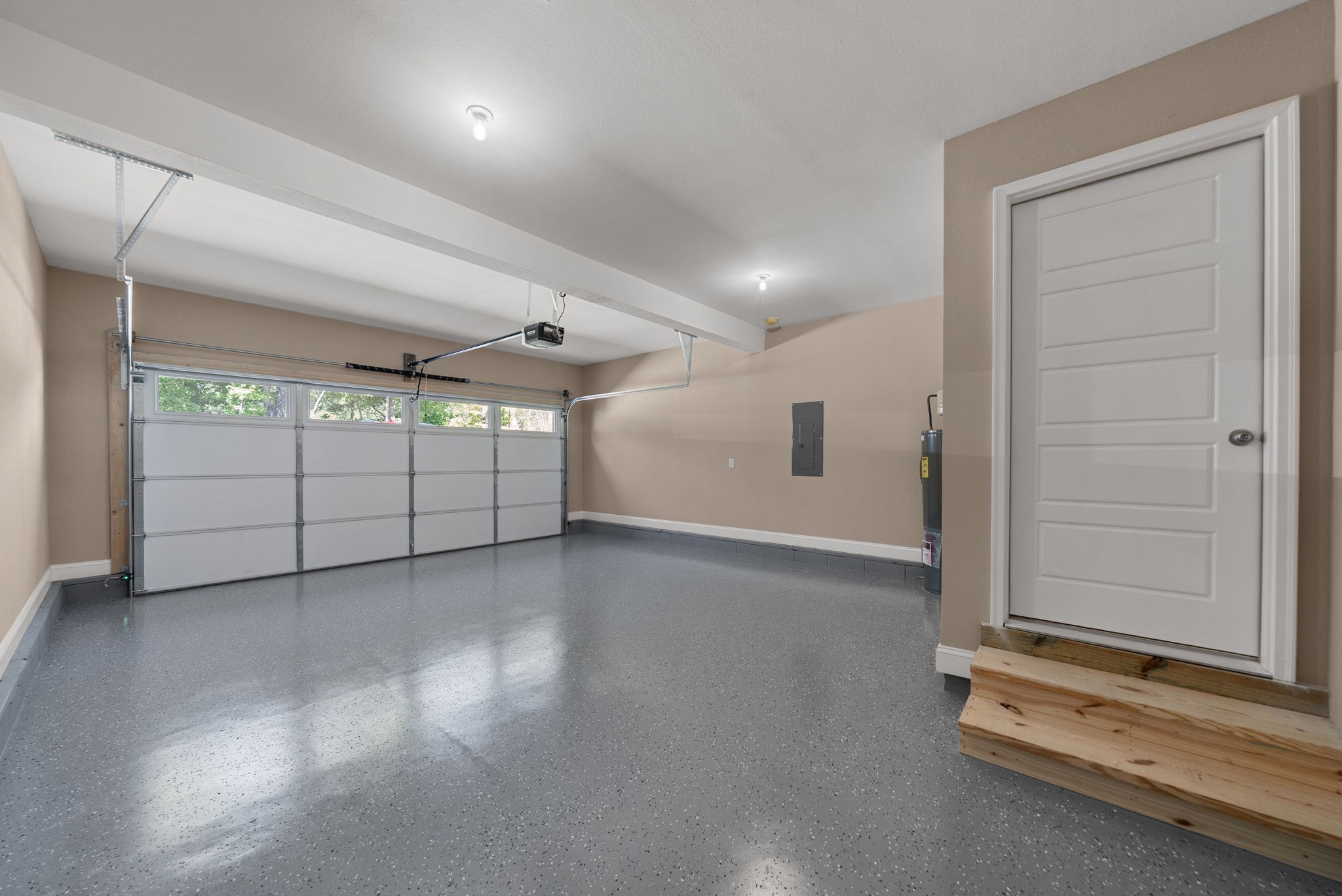 39 Echo Ridge Oak Grove, KY 42262 - Photo 24 of 28 an empty room with windows