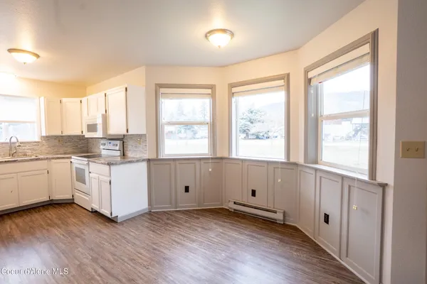 $349,000 | 152 Cherry Lane, Moyie Springs, ID 83845