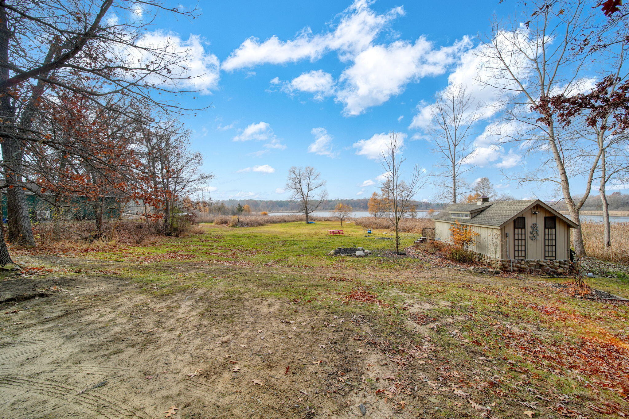 7640 Napoleon Road Jackson, MI 49201 - Photo 5 of 34 2-web-or-mls-DSC03169_HDR