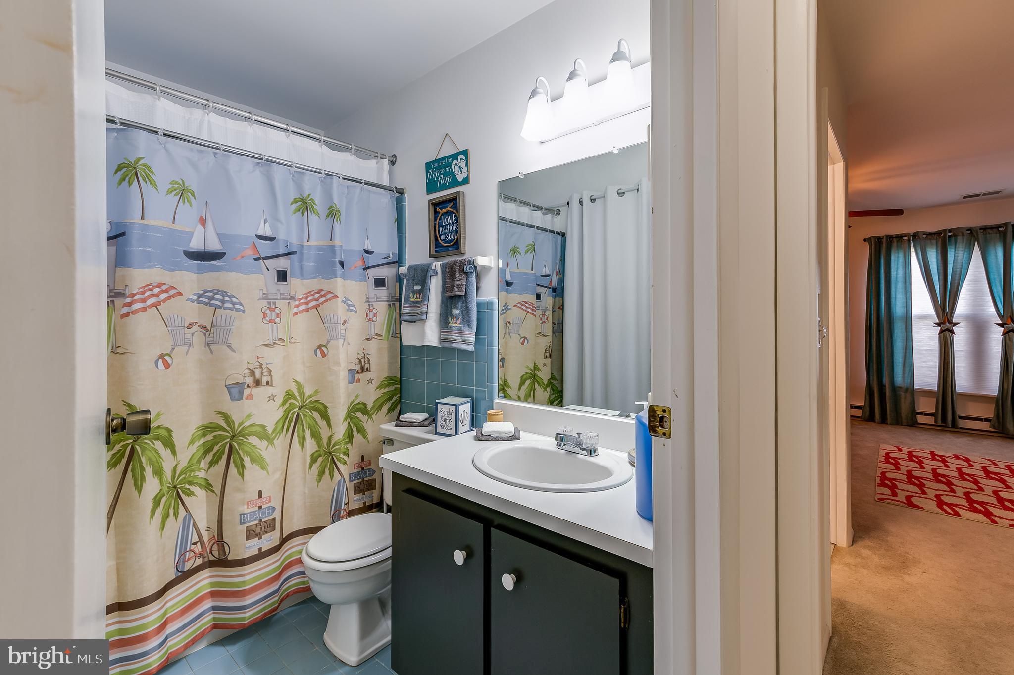 10 Mayfair Road Southampton, NJ 08088 - Photo 13 of 28 hall bath