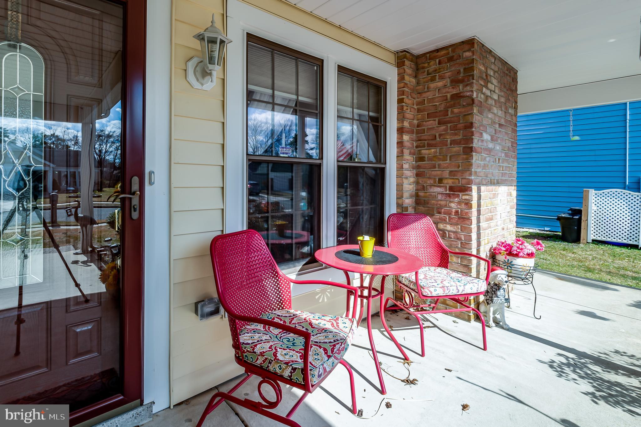 10 Mayfair Road Southampton, NJ 08088 - Photo 19 of 28 front porch