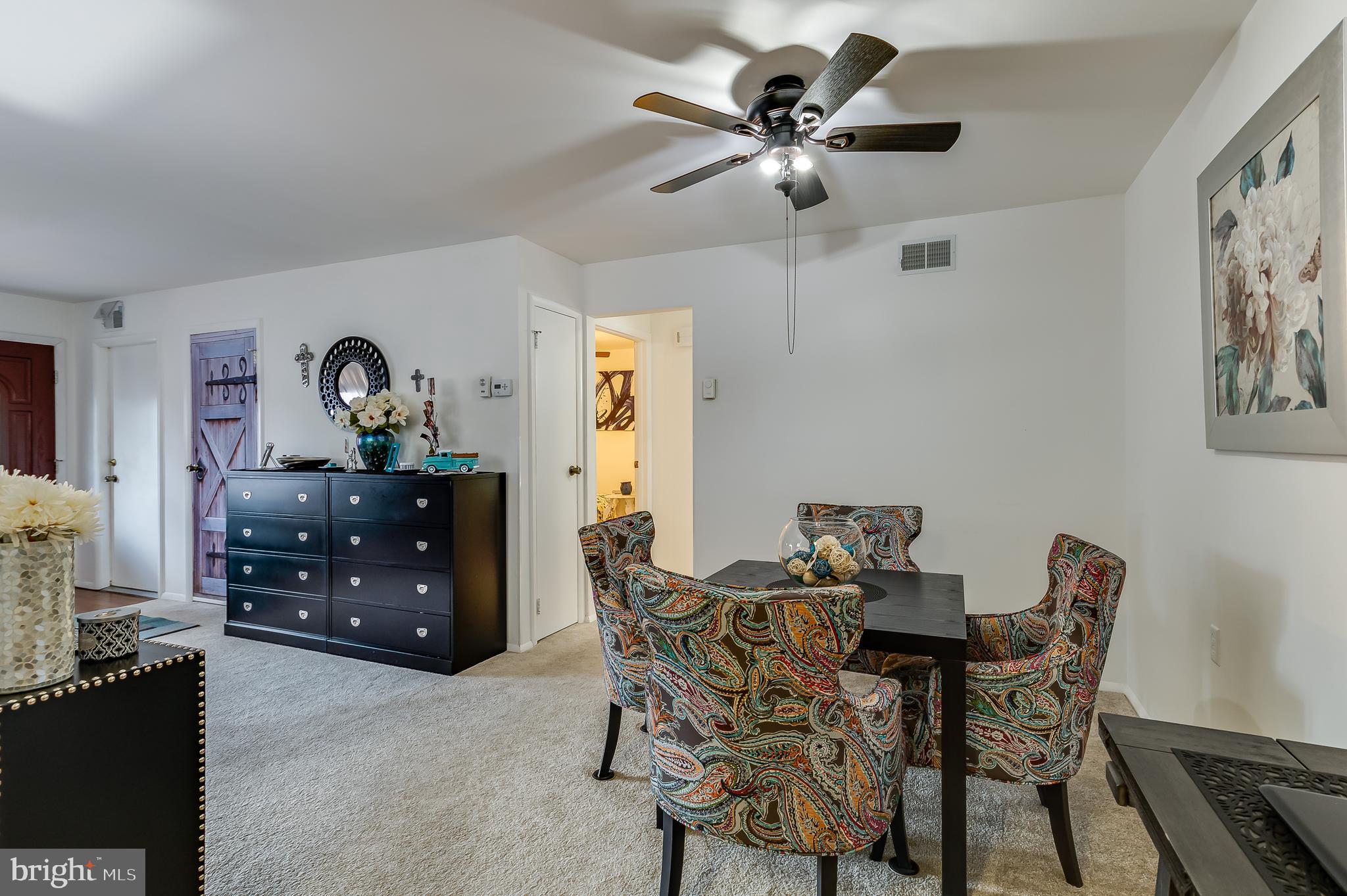 10 Mayfair Road Southampton, NJ 08088 - Photo 6 of 28 formal dining room