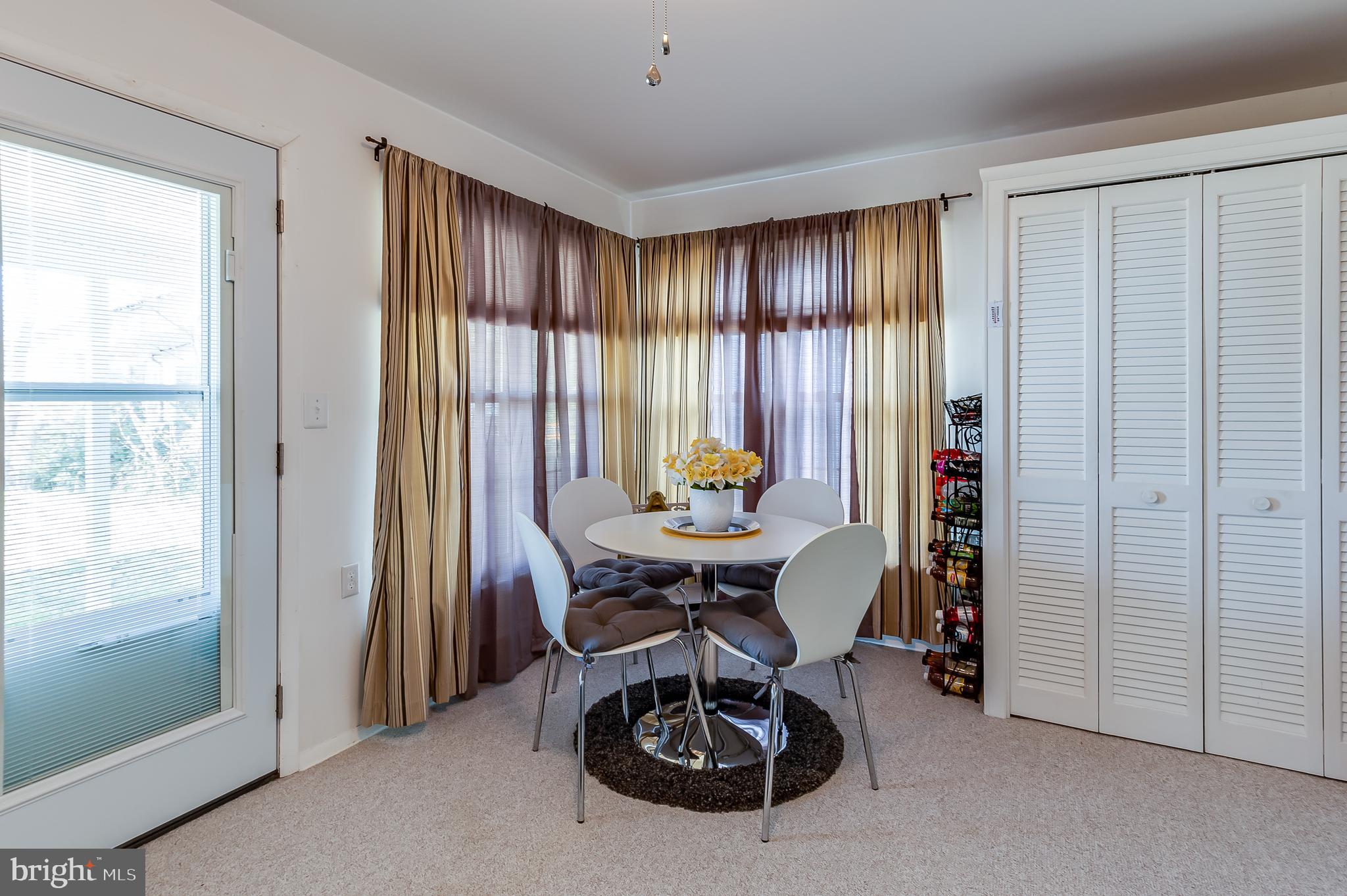 10 Mayfair Road Southampton, NJ 08088 - Photo 10 of 28 family room