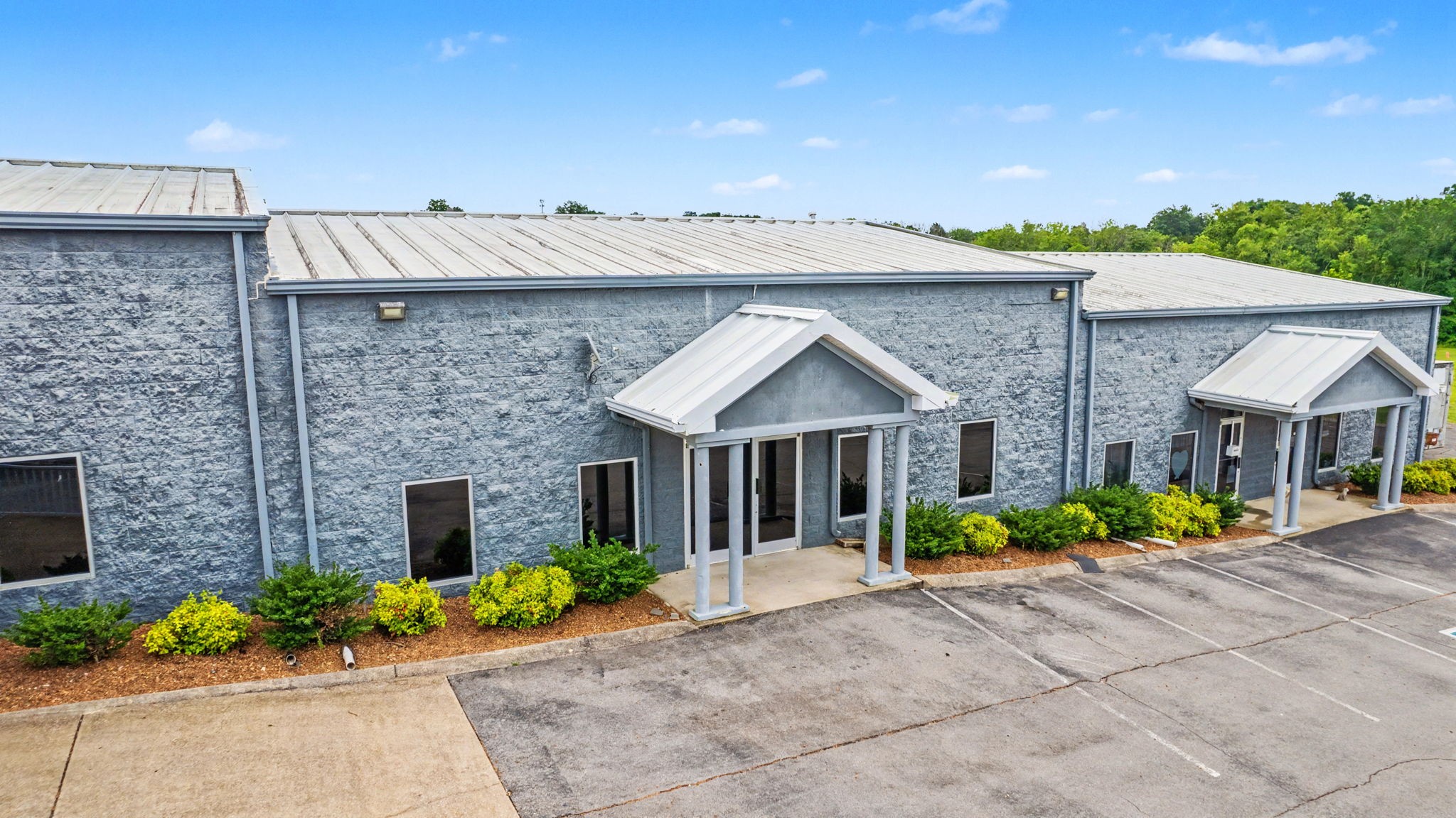 7104 Lebanon Road Mount Juliet, TN 37122 - Photo 2 of 15