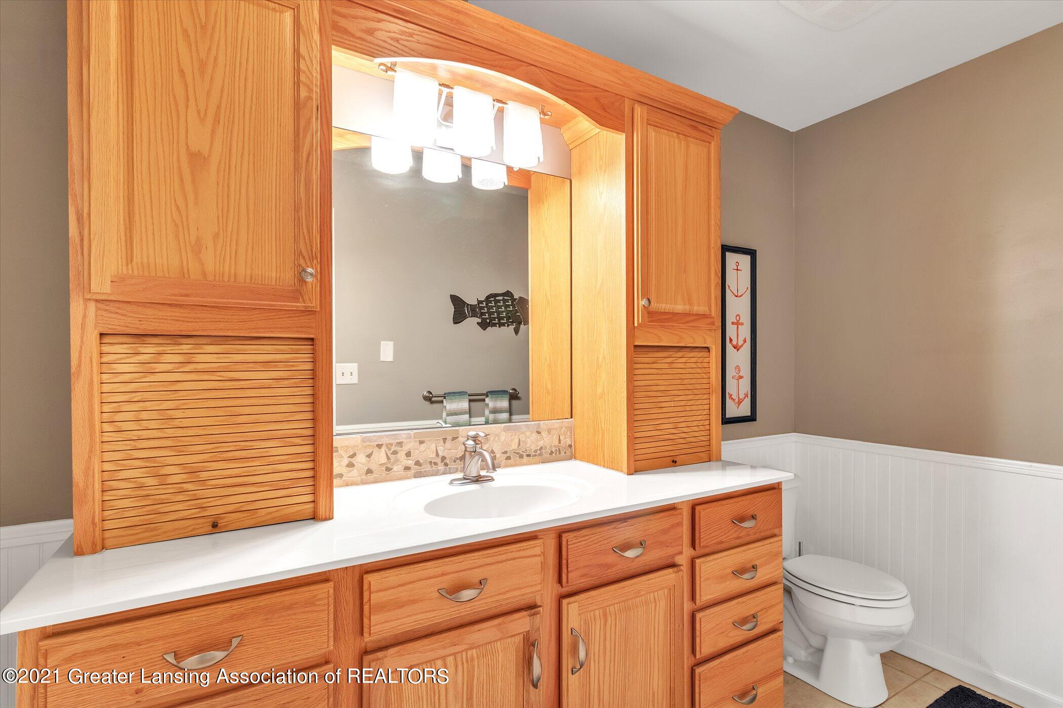 3691 Anderson Road Albion, MI 49224 - Photo 23 of 58 Main Bath