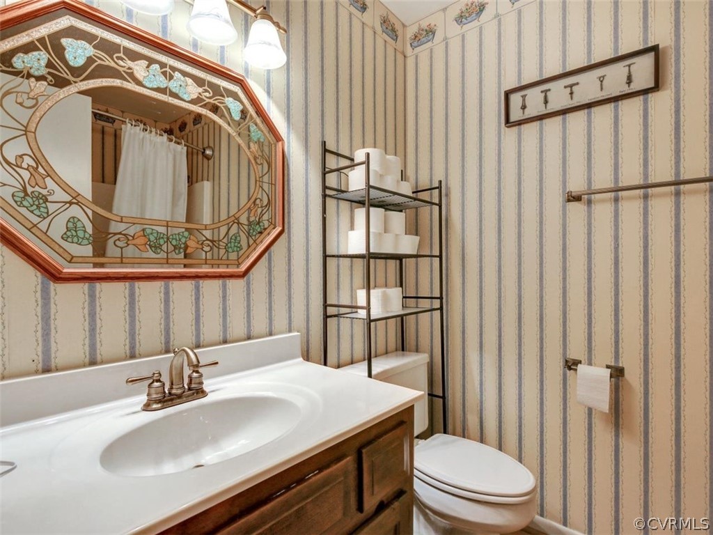 2903 Cove Ridge Circle Midlothian, VA 23112 - Photo 17 of 25 Full Bath