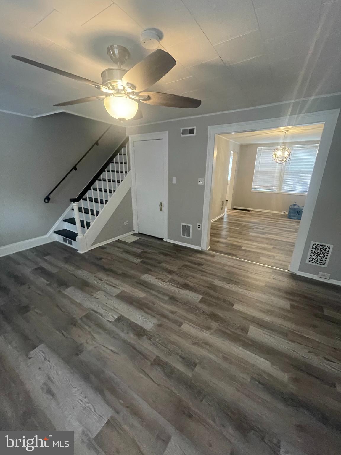 2844 Kansas Road Camden, NJ 08104 - Photo 3 of 15