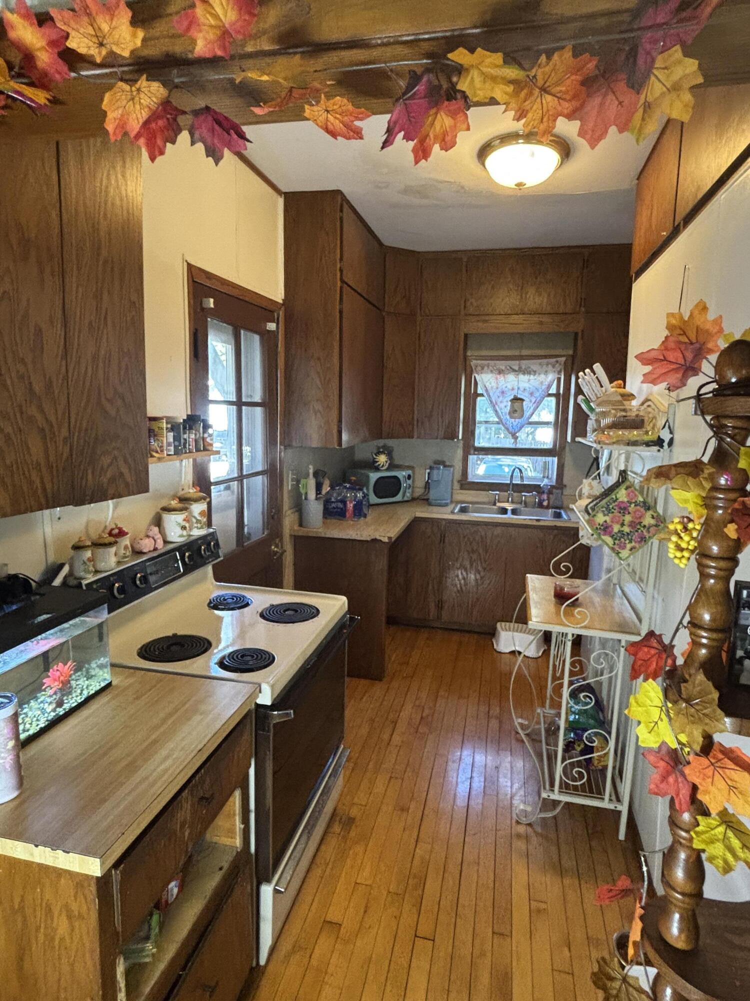 309 South 5th Avenue Wausau, WI 54401 - Photo 8 of 22 IMG_1259 (1)