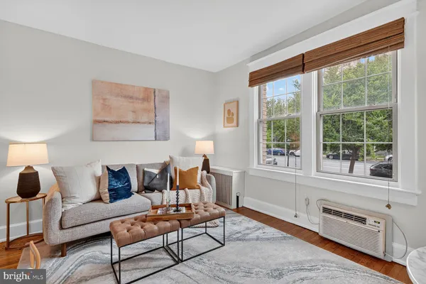 $359,000 | 3026 Wisconsin Avenue Northwest, Unit 102, Washington, DC 20016