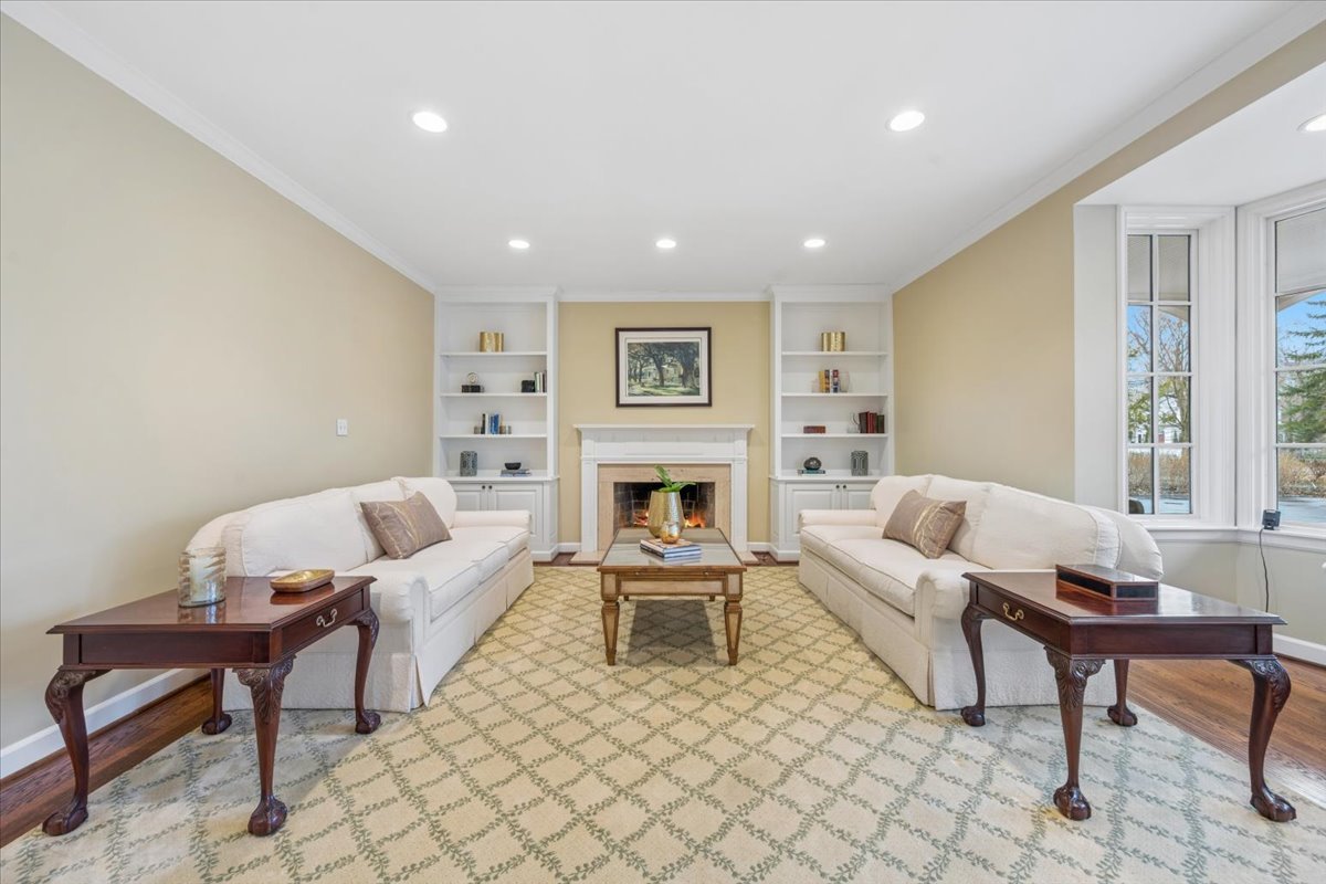 1185 Hill Road Winnetka, IL 60093 - Photo 11 of 58