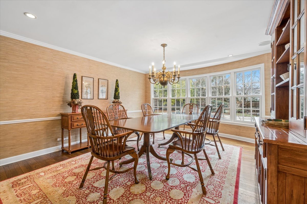 1185 Hill Road Winnetka, IL 60093 - Photo 12 of 58