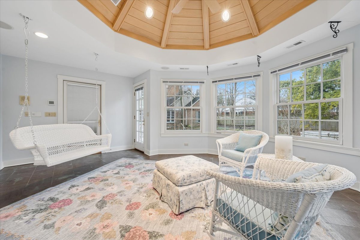 1185 Hill Road Winnetka, IL 60093 - Photo 27 of 58