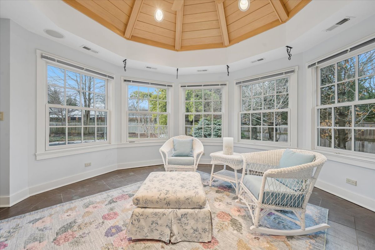 1185 Hill Road Winnetka, IL 60093 - Photo 28 of 58