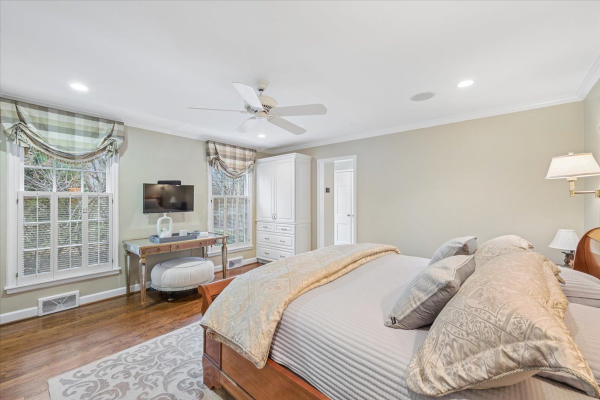 1185 Hill Road Winnetka, IL 60093 - Photo 31 of 58