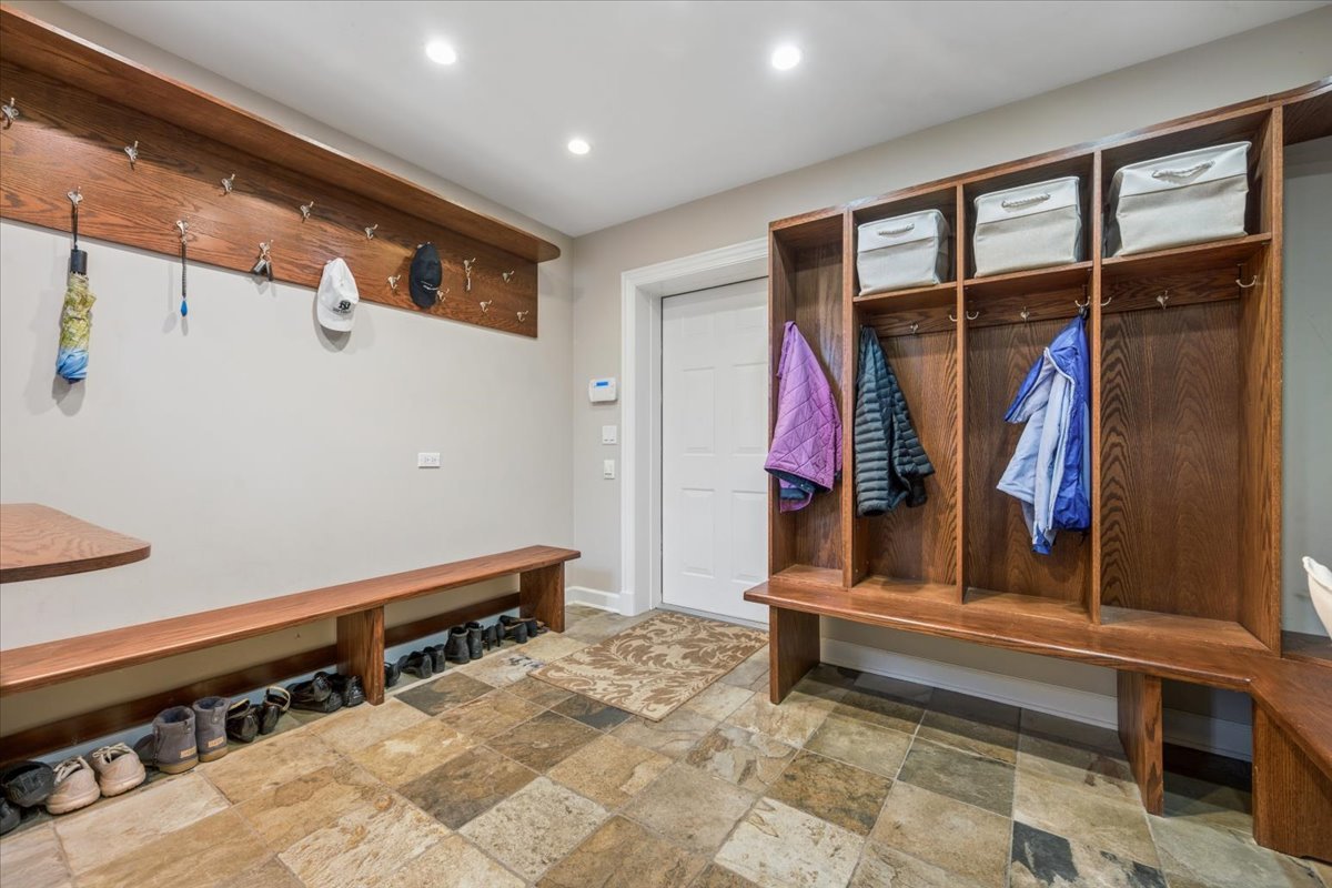 1185 Hill Road Winnetka, IL 60093 - Photo 48 of 58